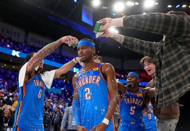 亚历山大创NBA历史纪录：127场20+助雷霆豪取81.