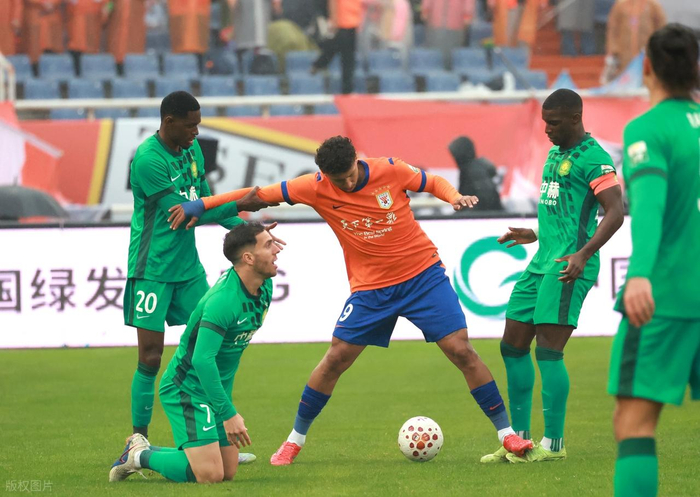 北京国安主场迎战申花 特谢拉缺席马宁执法关键