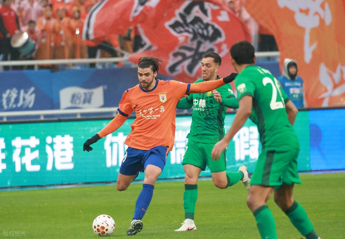 北京国安主场迎战申花 特谢拉缺席马宁执法关键