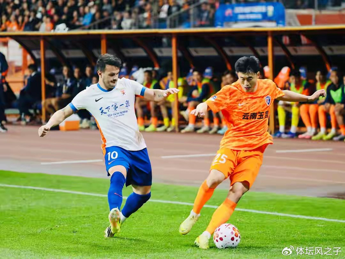 山东泰山客场惨败云南玉昆 0-4失利暴露战术短板