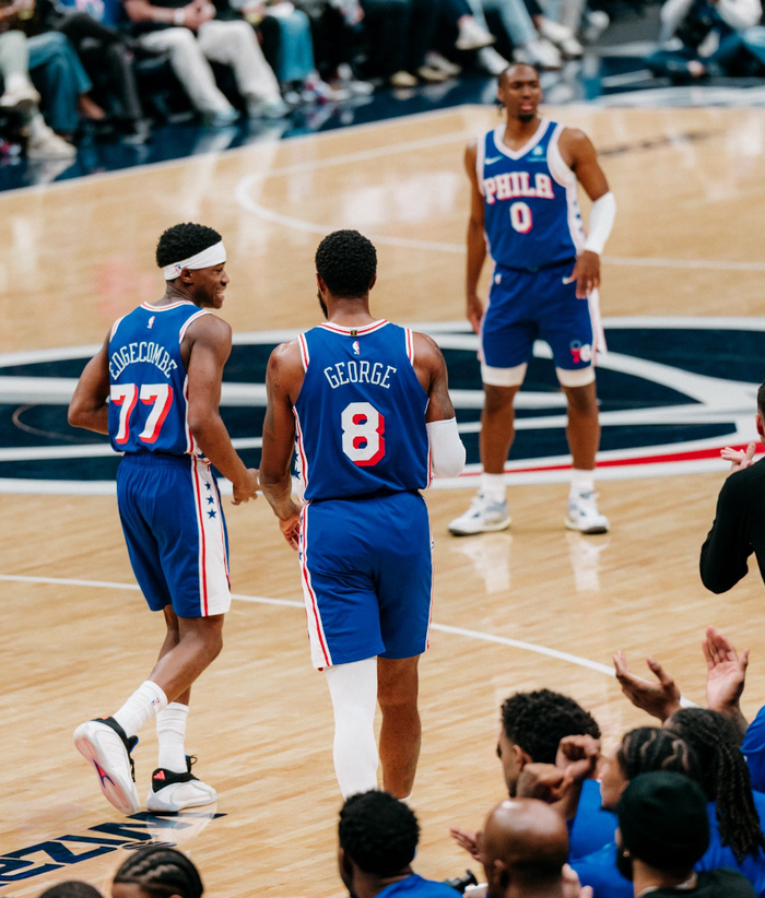 乔治39分创生涯新高 76人狂胜奇才重返东部前六