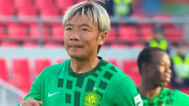 升班马掀翻传统豪门 保级队拼得赛季首胜