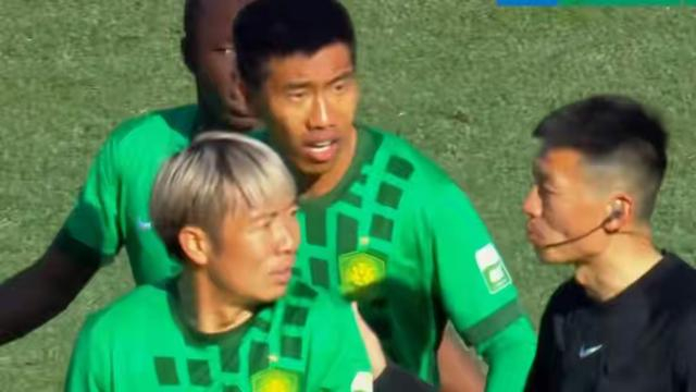 升班马掀翻传统豪门 保级队拼得赛季首胜