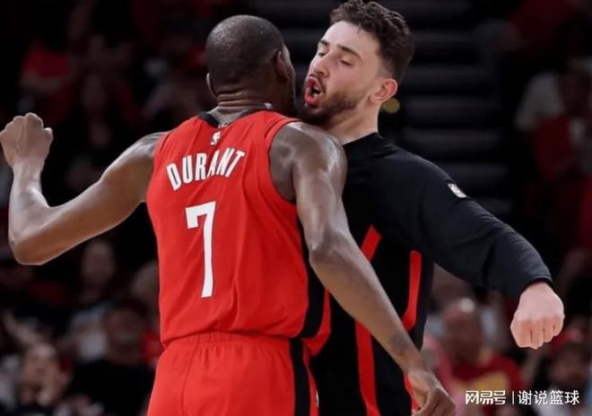 火箭客场大逆转太阳 篮板三分双暴击助逆转